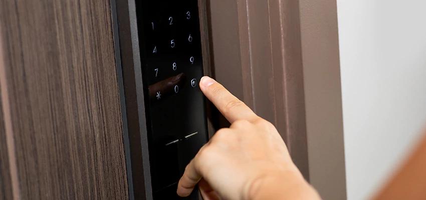 Smart Electric Locks Replacement Services in Delray Beach, FL